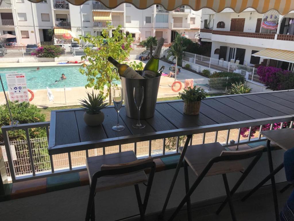 Le Canola Empuriabrava Port - 45M2 - Vue Piscine - Plage Centrale 500M- Parking Prive Gratuit Kültér fotó